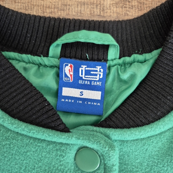 Celtics Jacket, Womens Embroidered logos - Picture 2 of 11